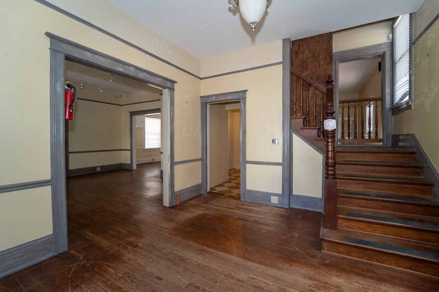 More Photos Of 60 San Marco Ave, Saint Augustine Restaurant For Lease