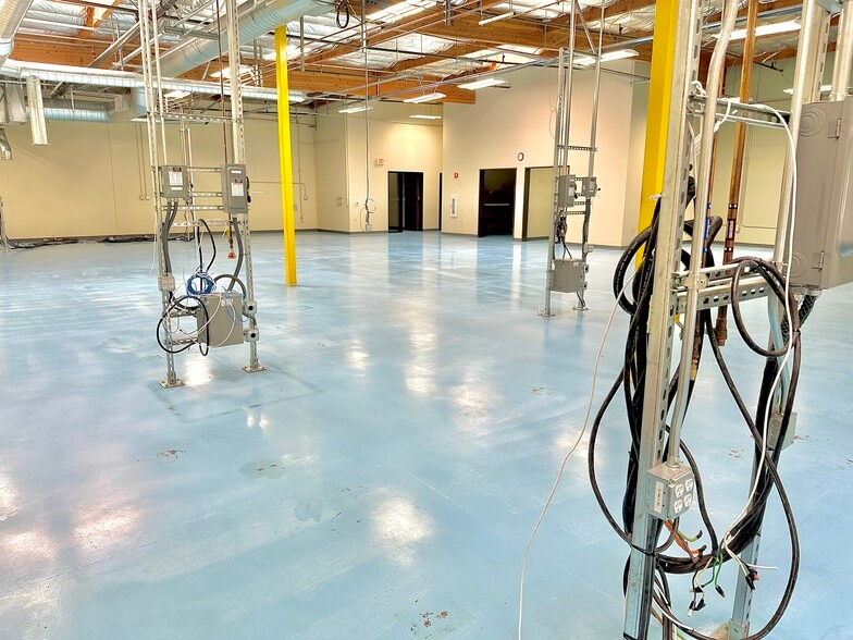 More Photos Of 198 Stauffer Blvd, San Jose Research And Development For Sale