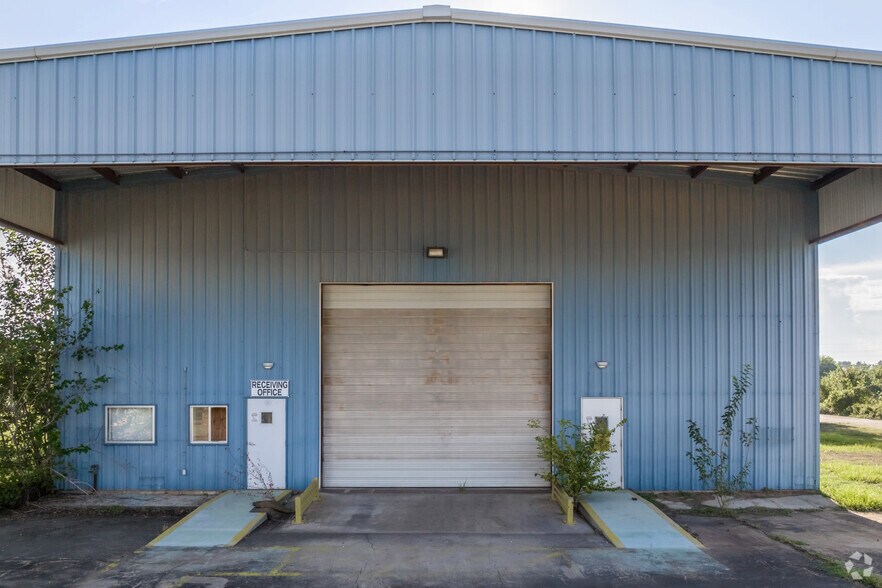 More Photos Of 8204 Fairbanks N Houston Rd, Houston Manufacturing For Lease