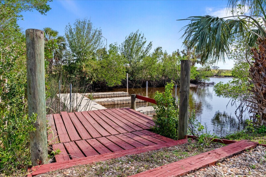 More Photos Of 3269 Duncan Rd, Punta Gorda Apartments For Sale