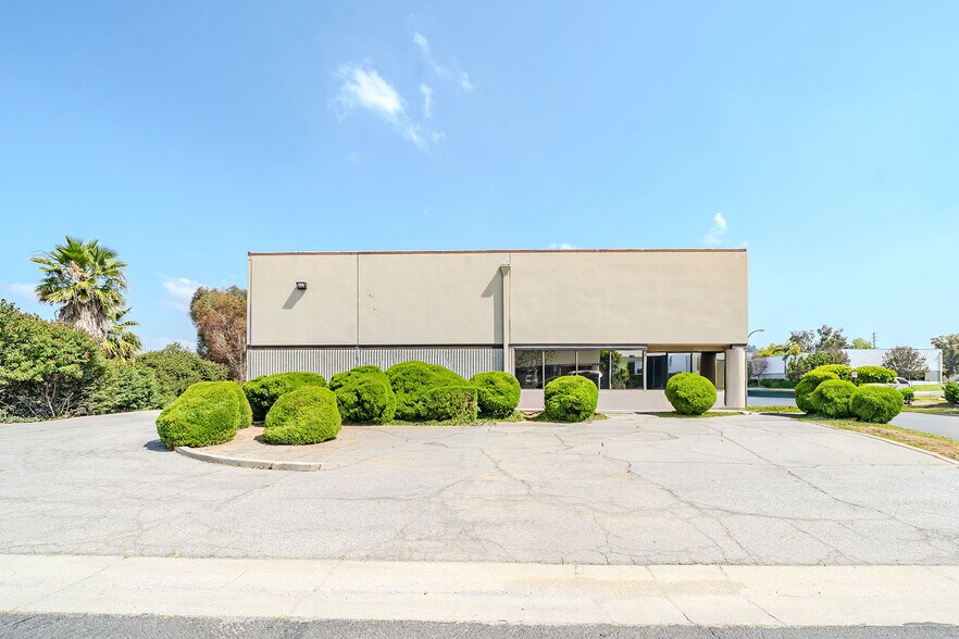 More Photos Of 381 Thor Pl, Brea Manufacturing For Lease