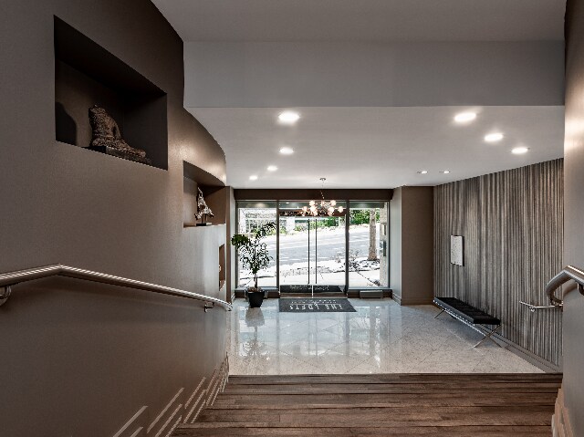 More Photos Of 8210 Crestwood Heights Dr, McLean Apartments For Lease