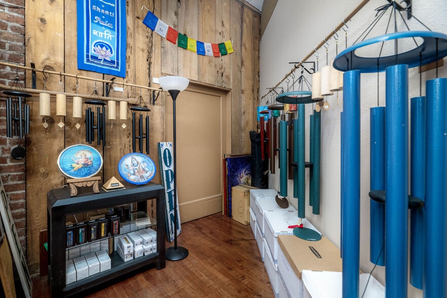 More Photos Of 200 Commercial St, Nevada City Freestanding For Sale