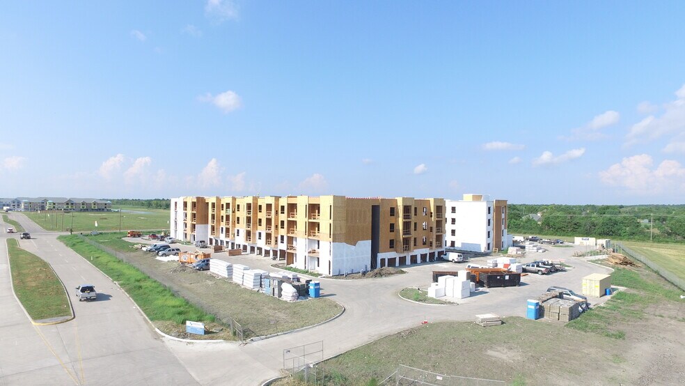 More Photos Of NWC I-45 & Holland Rd, Texas City Land For Sale