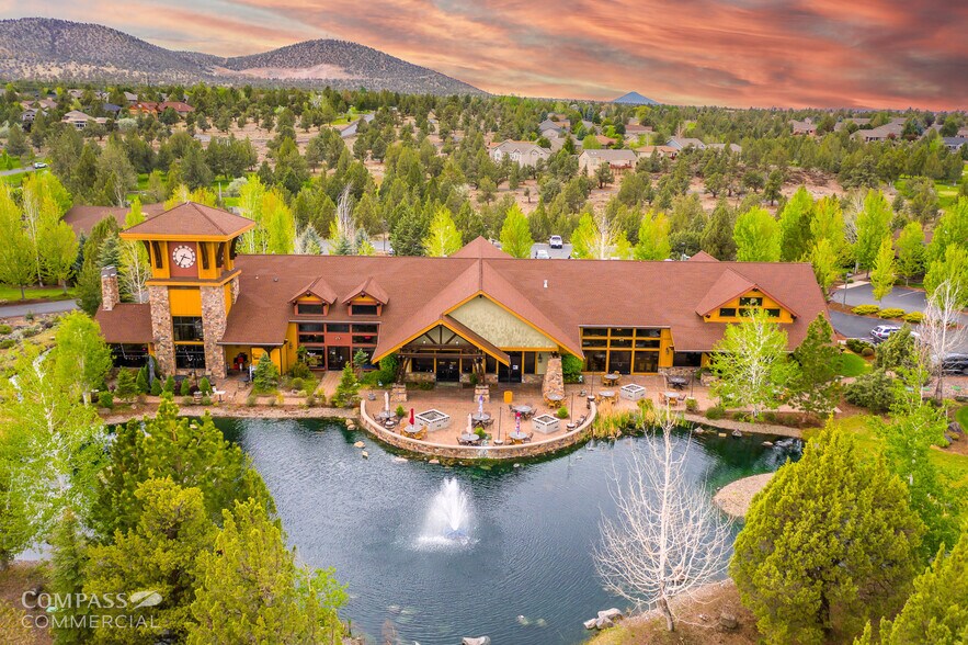 Primary Photo Of 7535 Falcon Crest Dr, Redmond Restaurant For Sale