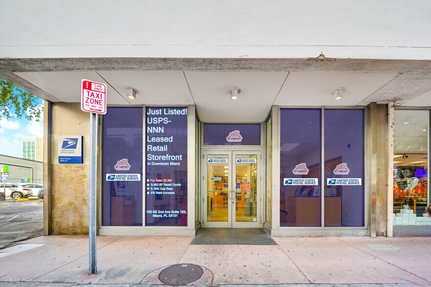 Primary Photo Of 150 SE 2nd Ave, Miami Office Residential For Sale