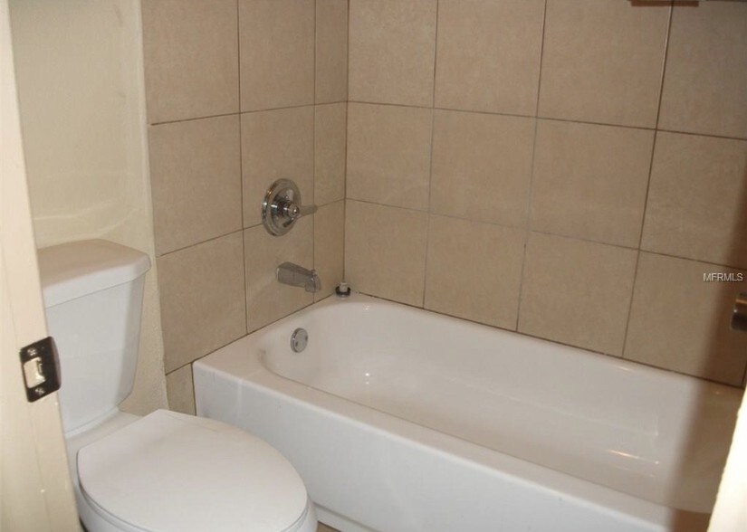 More Photos Of 701 E Fletcher Ave, Tampa Hotel For Sale