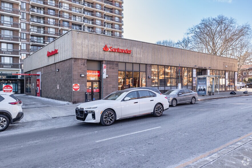 Primary Photo Of 150-28 Union Tpke, Flushing Office For Lease
