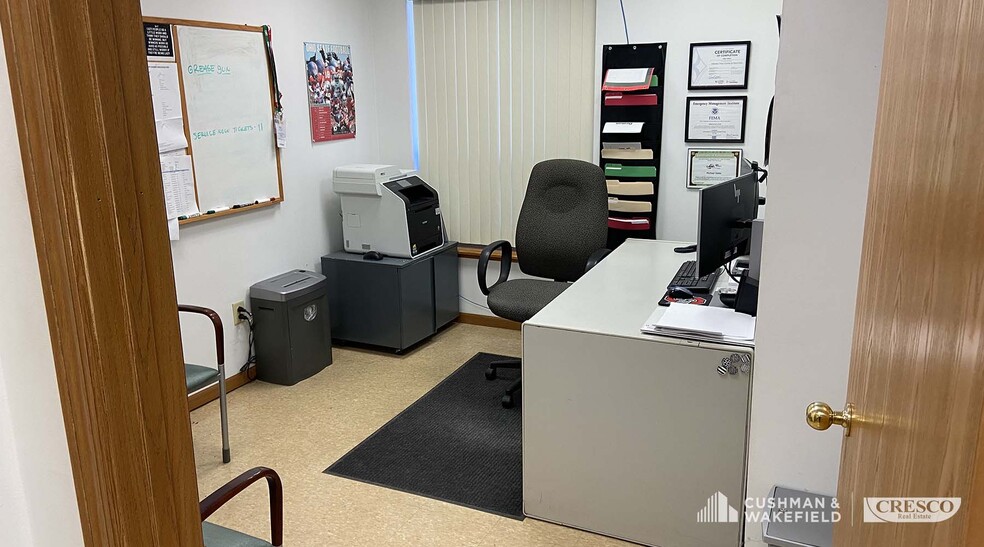 More Photos Of 14500 N Industrial Ave, Maple Heights Warehouse For Sale