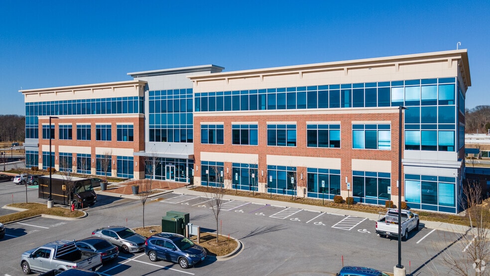 More Photos Of 6201 Greenleigh Ave, Middle River Office For Lease