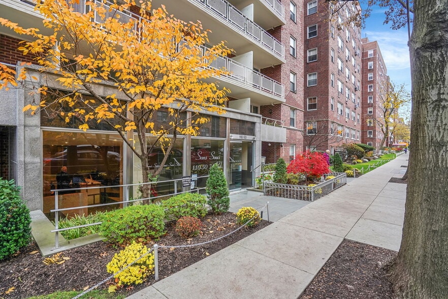 More Photos Of 11050 71st Rd, Forest Hills Apartments For Sale