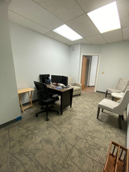 More Photos Of 6801 Lake Worth Rd, Greenacres Medical For Sale