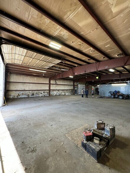 More Photos Of 10150 E Hwy. 2, Commerce City Warehouse For Lease
