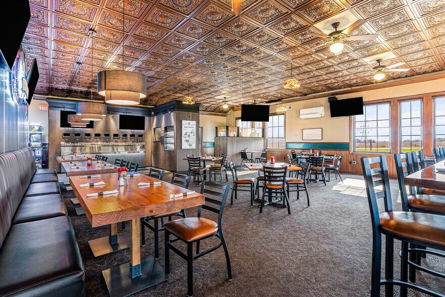More Photos Of 2280 S Reese Rd, Reese Restaurant For Sale