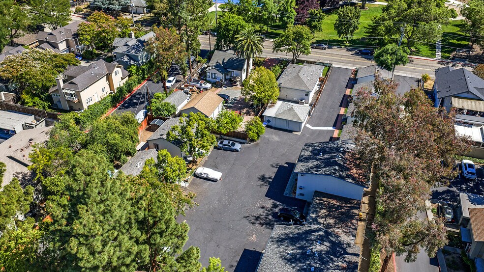 More Photos Of 4041-4067 Vineyard Ave, Pleasanton Apartments For Sale