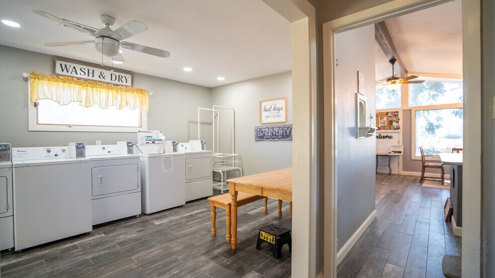 More Photos Of 1275-1299 Big Valley Cir, Lipan Trailer Camper Park For Sale