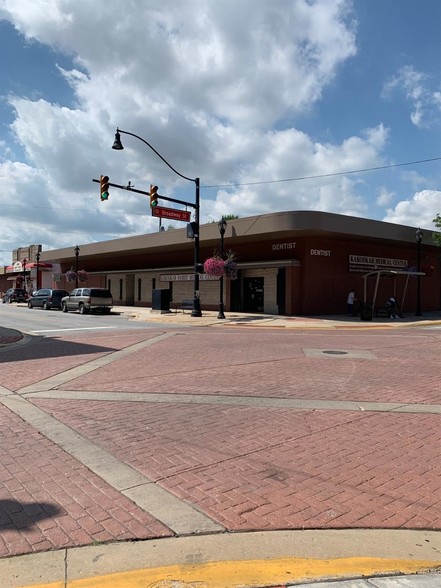 Primary Photo Of 2119 Broadway, East Chicago Medical For Sale