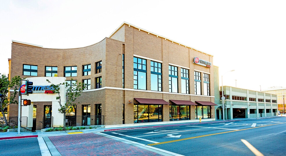 More Photos Of 125 N 1st Ave, Arcadia Freestanding For Lease