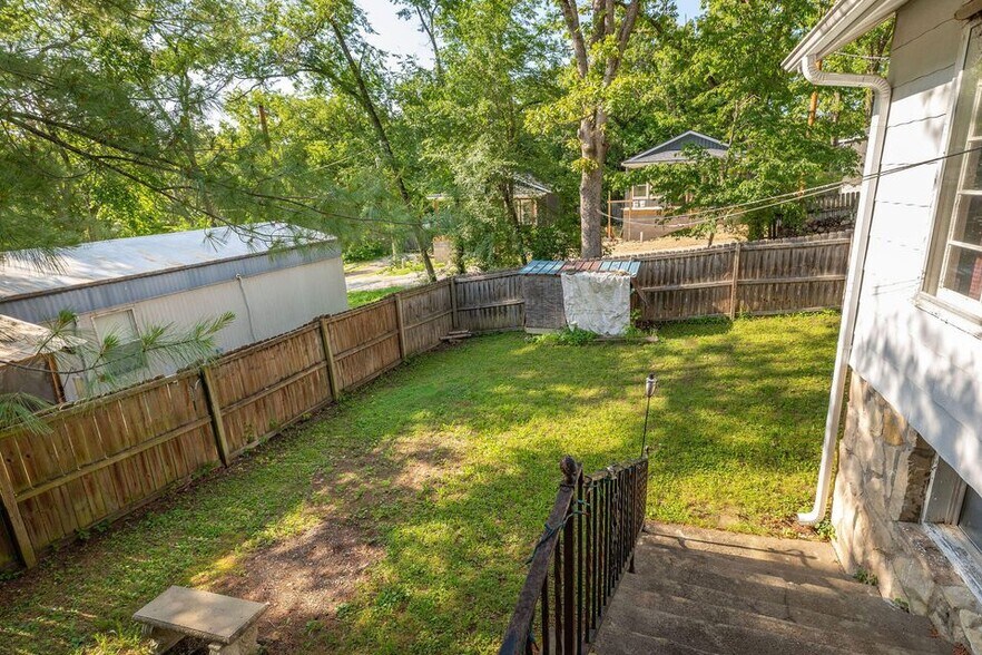 More Photos Of 153 Laclede Ln, Hollister Manufactured Housing Mobile Home Park For Sale