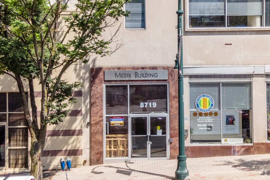 More Photos Of 8715-8719 Colesville Rd, Silver Spring Office For Lease