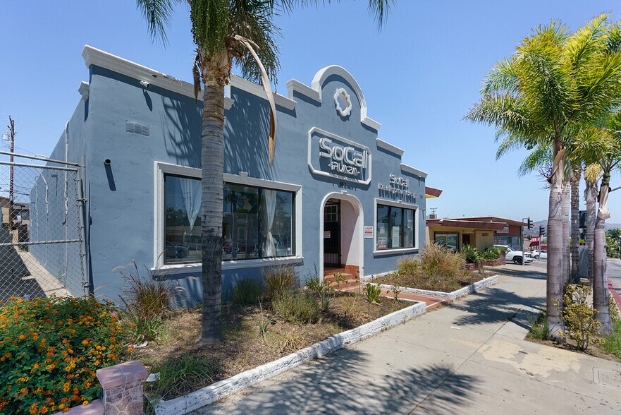 More Photos Of 104 W Whittier Blvd, Montebello Loft Creative Space For Sale