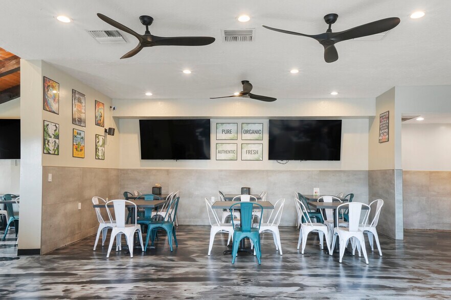 More Photos Of 1925 S El Camino Real, San Clemente Restaurant For Sale