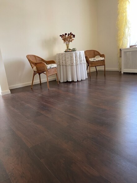 More Photos Of , Moorestown Unknown For Sale