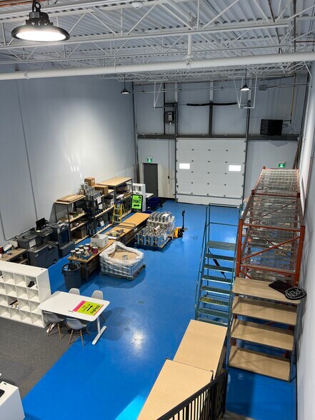 More Photos Of 36 Ditton Dr, Hamilton Warehouse For Sale