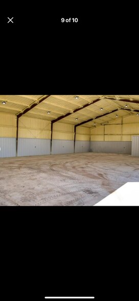 More Photos Of 10051 N Harrison, Shawnee Unknown For Lease