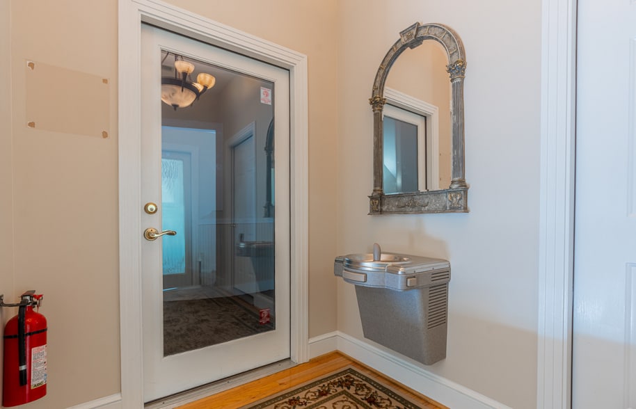 More Photos Of 2774 Electric Rd, Roanoke Medical For Sale