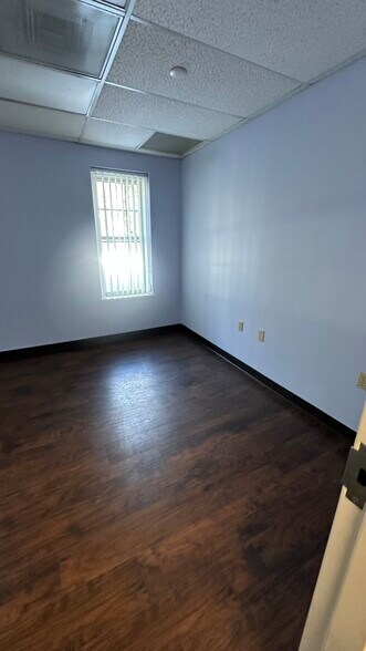 More Photos Of 850 Brainard Rd, Highland Heights Medical For Lease