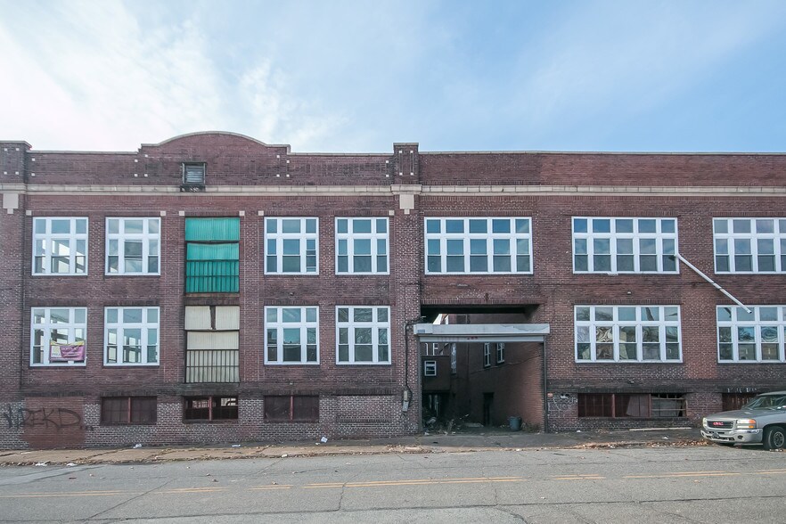 More Photos Of 201 Clayton St, Chester Warehouse For Sale