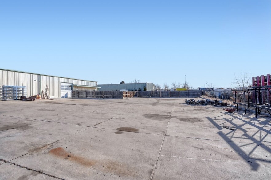More Photos Of 8681 Rosemary St, Commerce City Warehouse For Sale