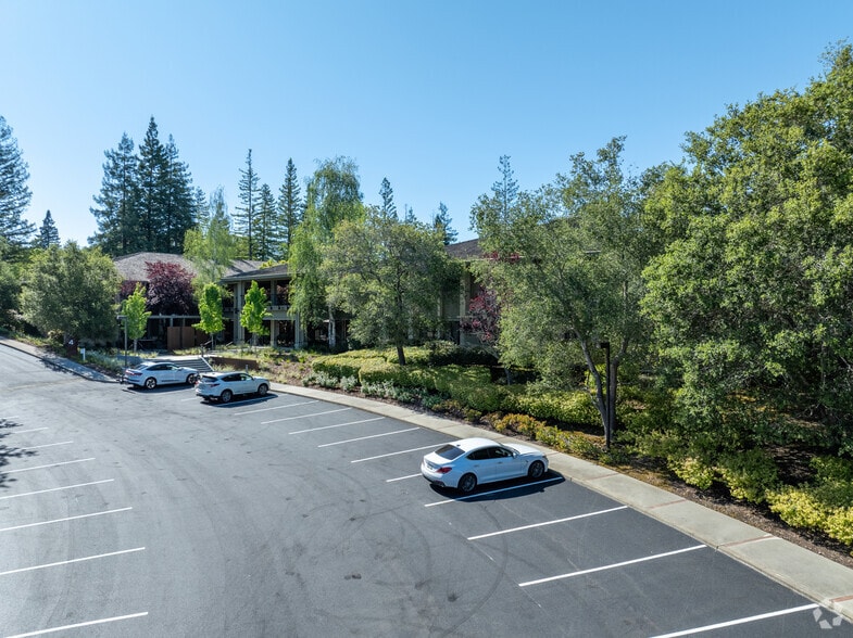 More Photos Of 3000 Sand Hill Rd, Menlo Park Office For Lease