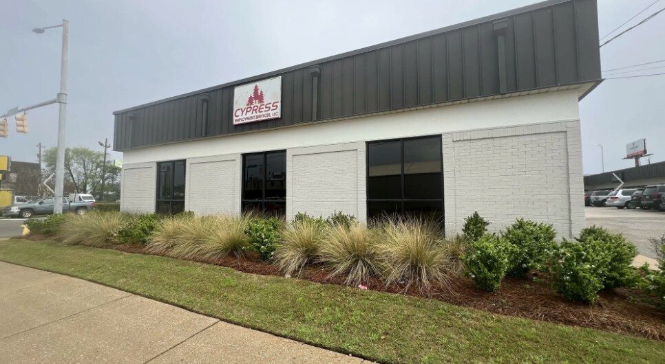 More Photos Of 2503-2520 5th Ave S, Birmingham Unknown For Lease