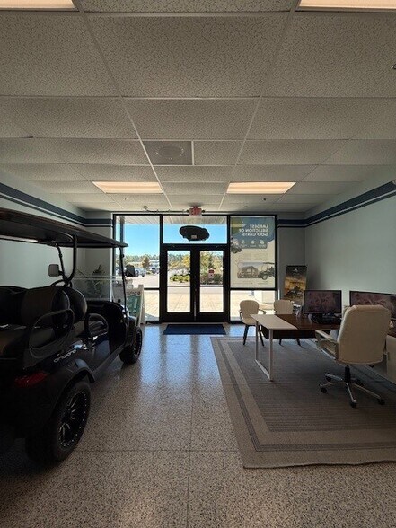 More Photos Of 11285 US Highway 98 E, Watersound General Retail For Lease