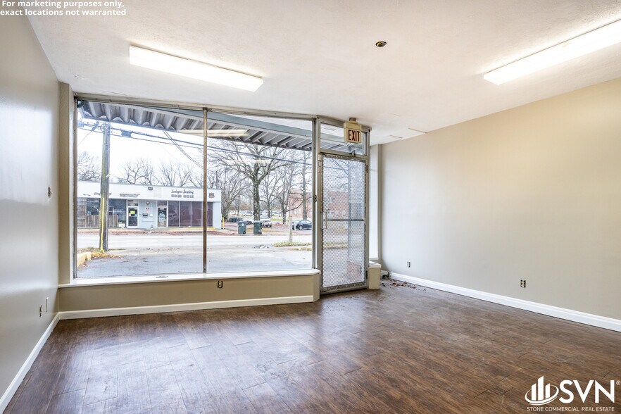 More Photos Of 1039 N Limestone, Lexington General Retail For Lease