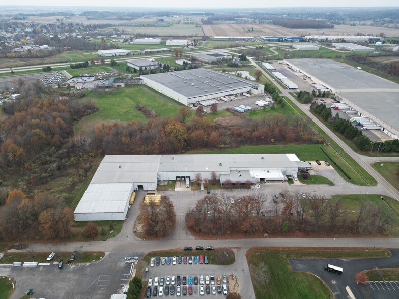 More Photos Of 116 Enterprise Dr, Hebron Warehouse For Sale