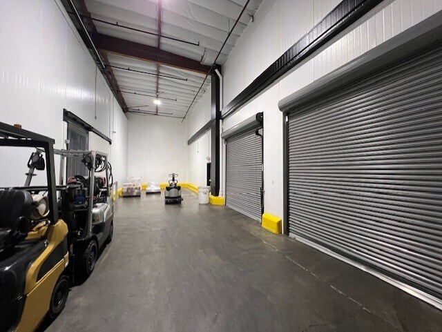 More Photos Of 1205-1321 Wholesale St, Los Angeles Warehouse For Lease