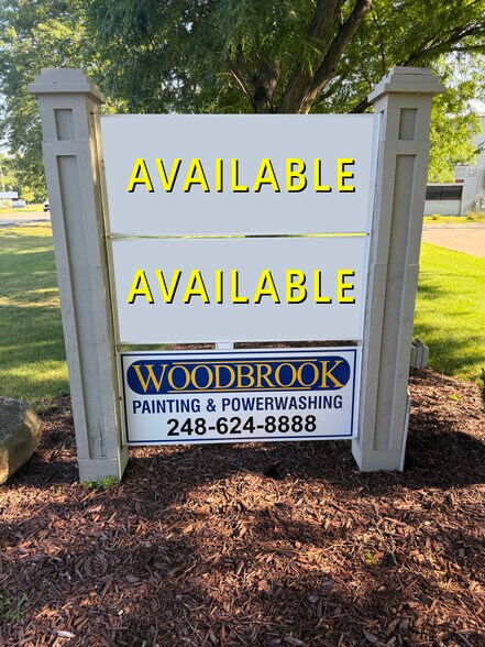 More Photos Of 4210-4214 Martin Rd, Commerce Township Flex For Lease