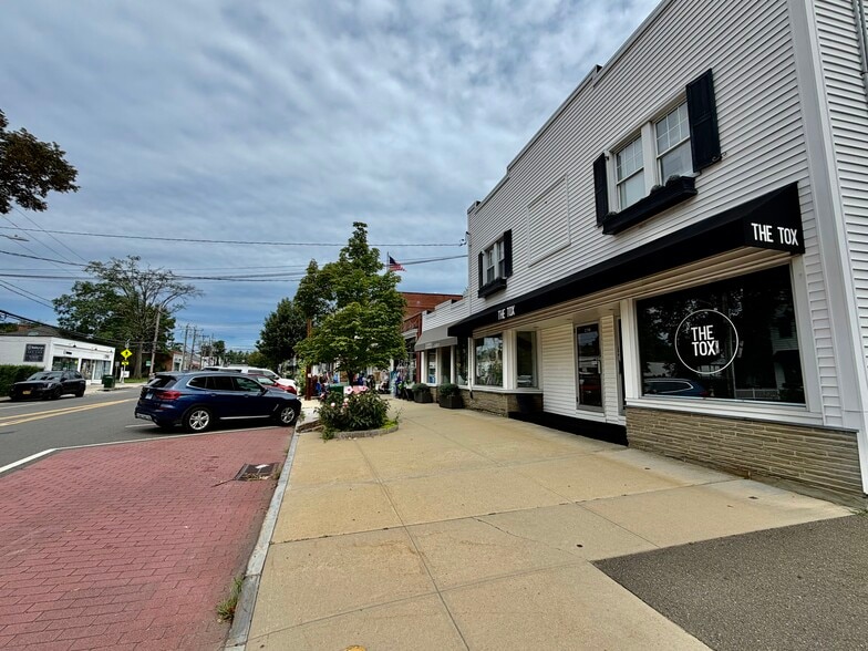 More Photos Of 272-278 Sound Beach Ave, Old Greenwich Storefront Retail Residential For Lease