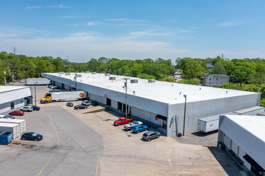 More Photos Of 3310-3422 Ambrose Ave, Nashville Unknown For Lease