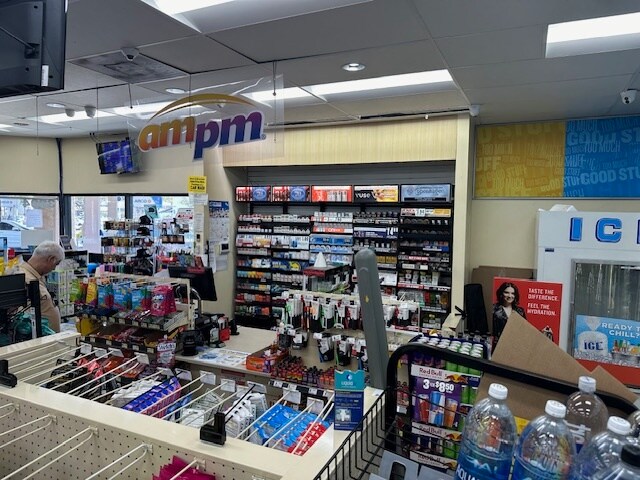 More Photos Of 3804 Plaza Dr, Oceanside General Retail For Sale