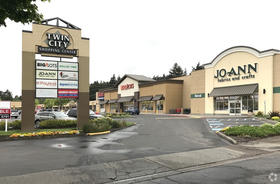 Primary Photo Of 700-780 Ocean Beach Hwy, Longview Unknown For Lease