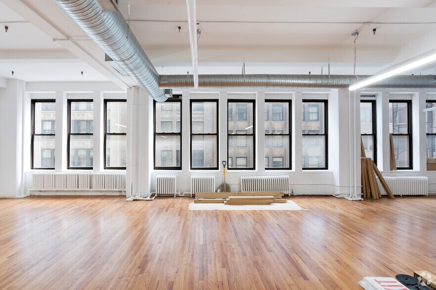 More Photos Of 10 E 38th St, New York Loft Creative Space For Lease