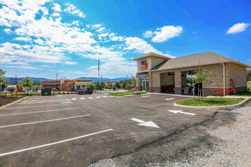 More Photos Of 601 Shenandoah Village Dr, Waynesboro Auto Repair For Sale