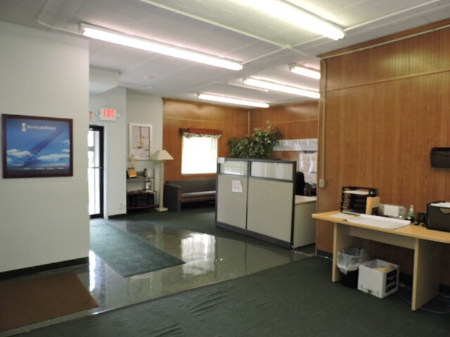 More Photos Of 419 N Westwood Ave, Toledo Light Distribution For Sale