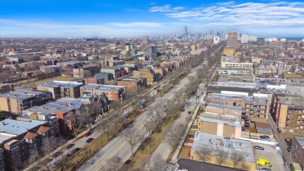 More Photos Of 4530 King Dr, Chicago Apartments For Sale