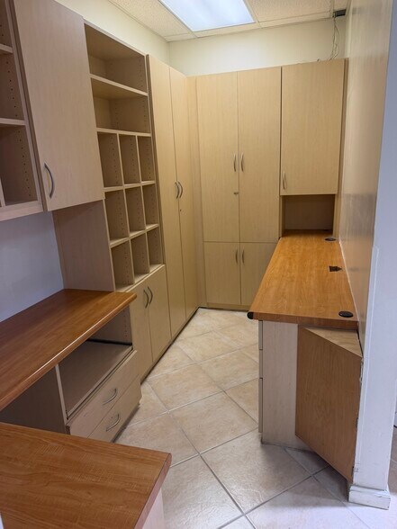 More Photos Of 2360 Mckee Rd, San Jose Medical For Sale