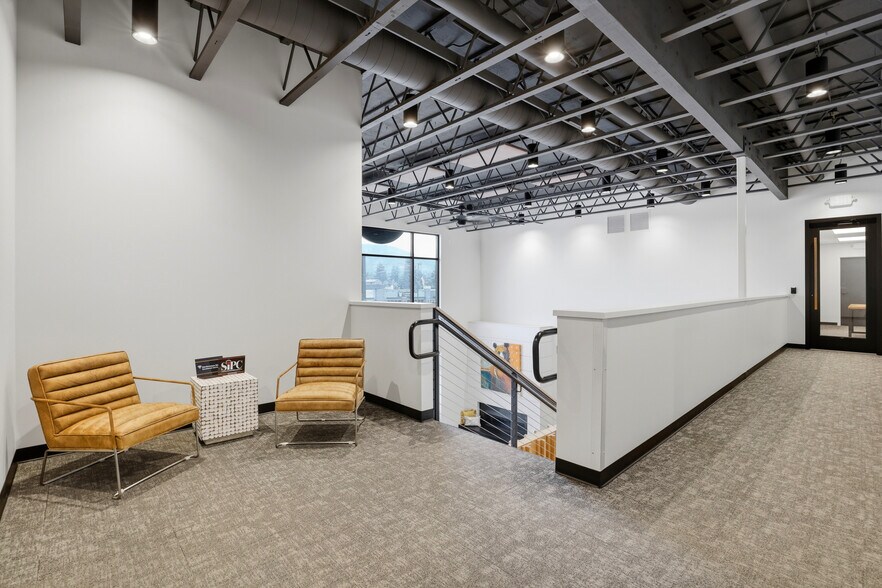More Photos Of 9493 N Government Way, Hayden Office For Sale